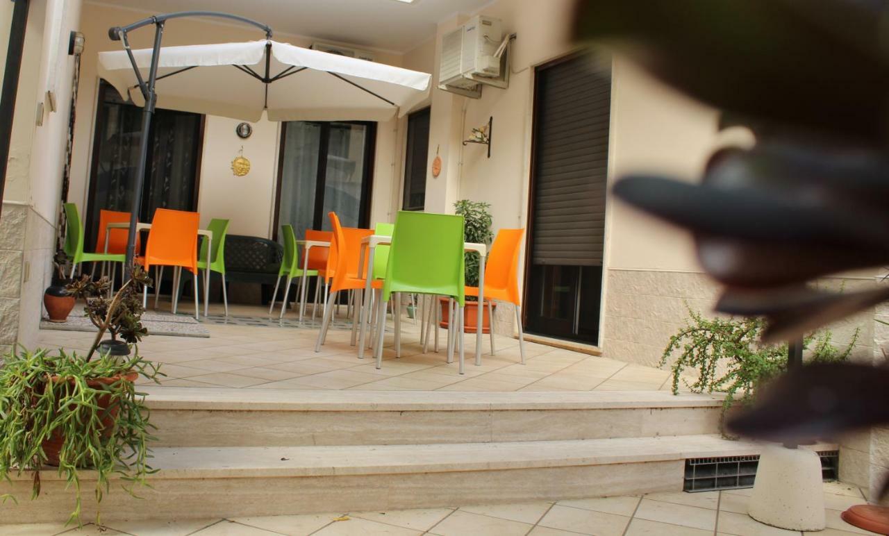B&B L'Acchiatura Lecce Exterior photo